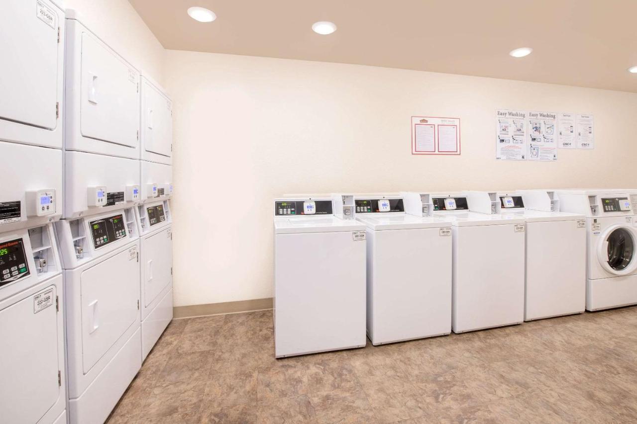 Woodspring Suites Columbus Fort Moore Екстер'єр фото