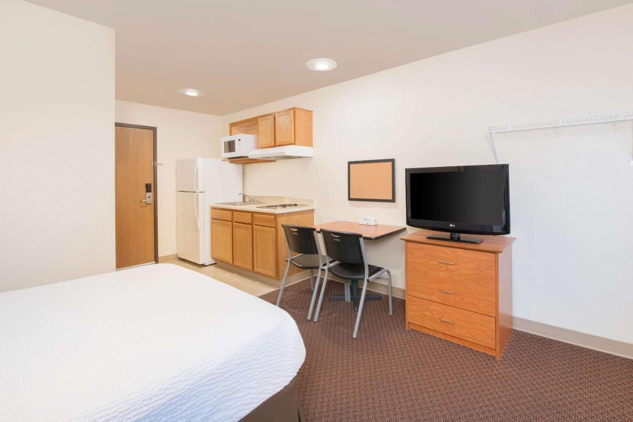 Woodspring Suites Columbus Fort Moore Екстер'єр фото